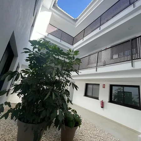 Lomas 5 Apartment